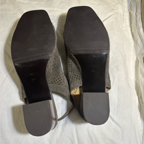 Vaneli Gray Peep-Toe Women's Shoes - Picture 2 of 4